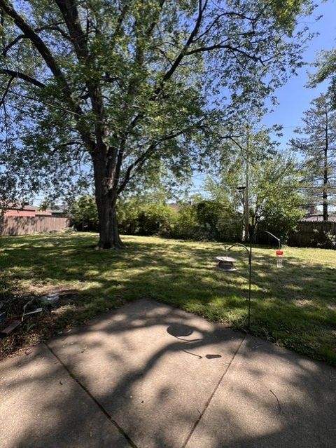 Tiny photo for 6925 Elder Court, Bridgeview, IL 60455 (MLS # 12663290)