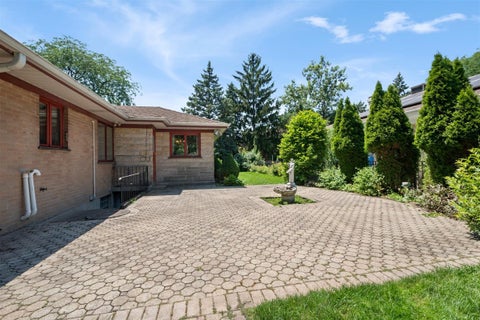 Tiny photo for 6650 N Lightfoot Avenue, Chicago, IL 60646 (MLS # 12678550)
