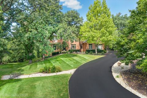 Tiny photo for 47 S Wynstone Drive, North Barrington, IL 60010 (MLS # 12443471)