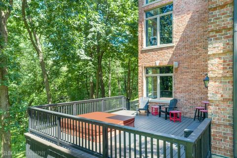 Tiny photo for 47 S Wynstone Drive, North Barrington, IL 60010 (MLS # 12443471)