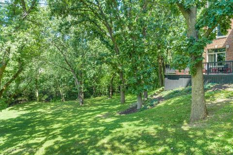 Tiny photo for 47 S Wynstone Drive, North Barrington, IL 60010 (MLS # 12443471)