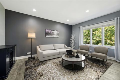 Tiny photo for 47 S Wynstone Drive, North Barrington, IL 60010 (MLS # 12443471)