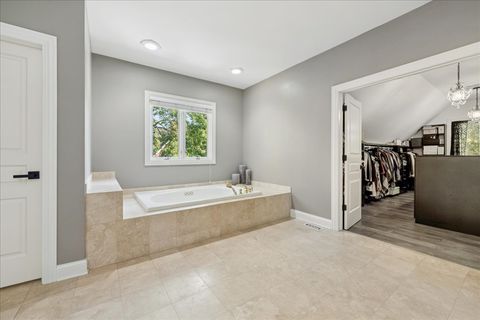 Tiny photo for 47 S Wynstone Drive, North Barrington, IL 60010 (MLS # 12443471)