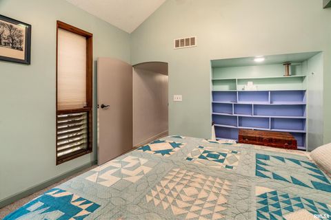 Tiny photo for 310 CROSS CREEK Drive, Cobden, IL 62920 (MLS # EB458390)