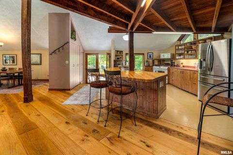 Tiny photo for 310 CROSS CREEK Drive, Cobden, IL 62920 (MLS # EB458390)