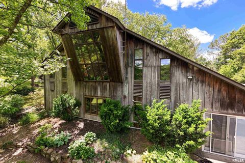 Tiny photo for 310 CROSS CREEK Drive, Cobden, IL 62920 (MLS # EB458390)