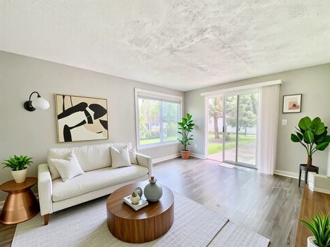 Tiny photo for 903 Blackhawk Drive, University Park, IL 60484 (MLS # 12477297)