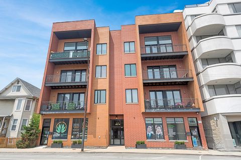 5010 W Lawrence Avenue 3B Chicago IL 60630