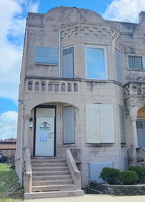5317 S Prairie Avenue Chicago IL 60615