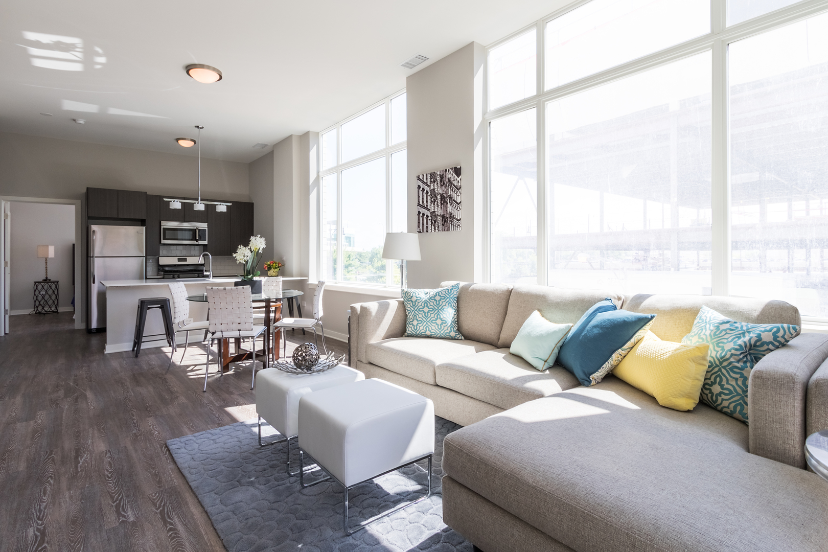 1545 W North Avenue 301