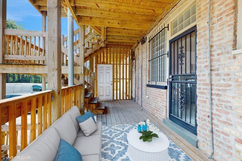 Tiny photo for 5237 S Michigan Avenue #1N, Chicago, IL 60615 (MLS # 12473326)