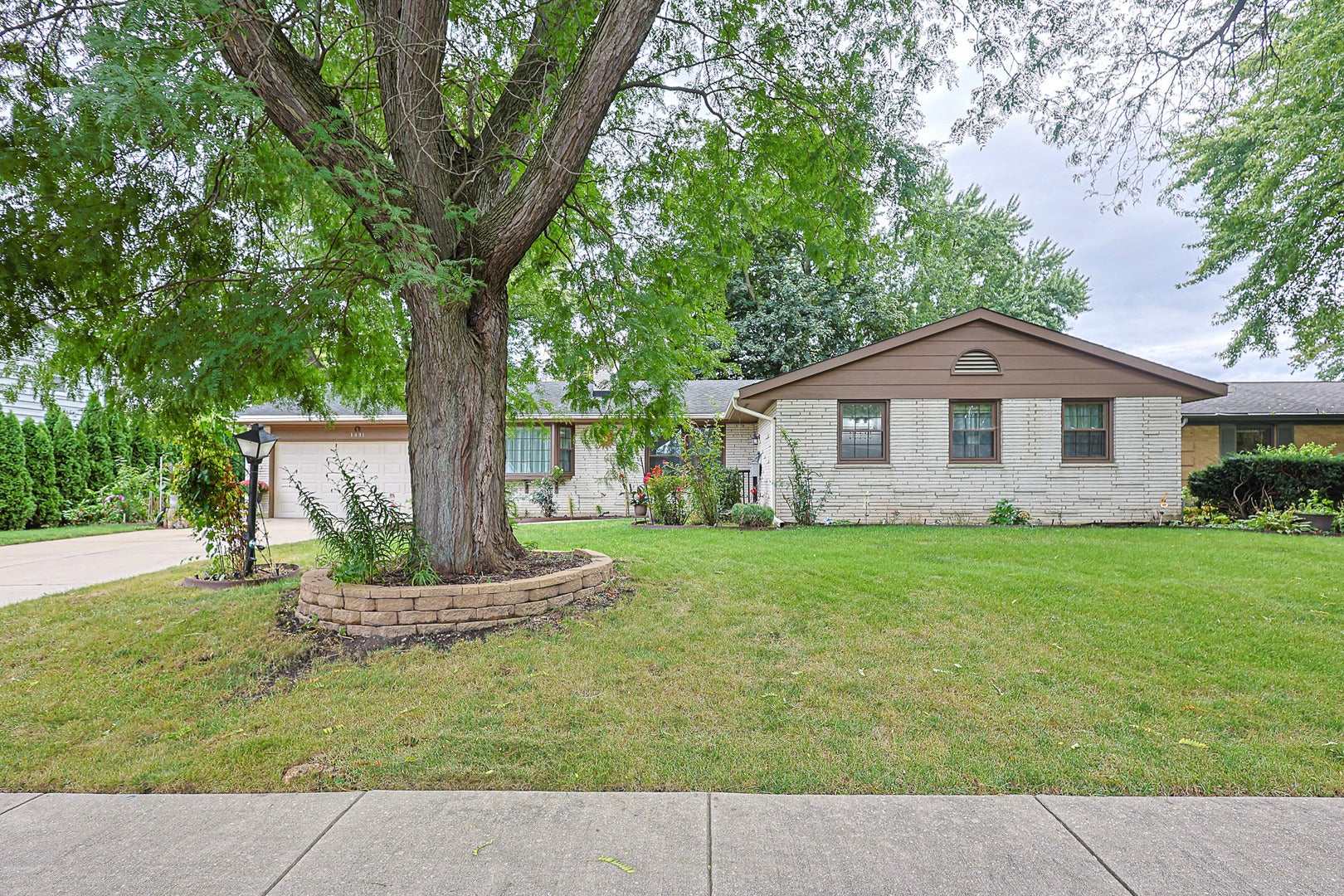 1431 Maple Lane