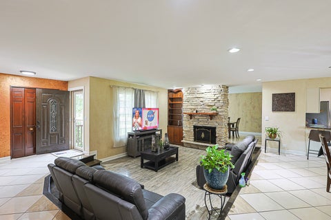 Tiny photo for 1431 Maple Lane, Elgin, IL 60123 (MLS # 12767580)