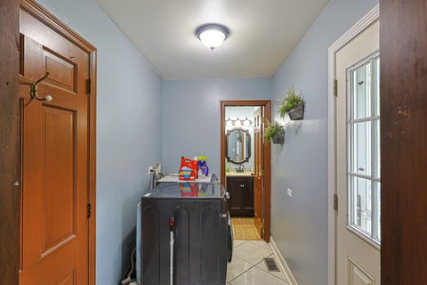 Tiny photo for 1431 Maple Lane, Elgin, IL 60123 (MLS # 12767580)
