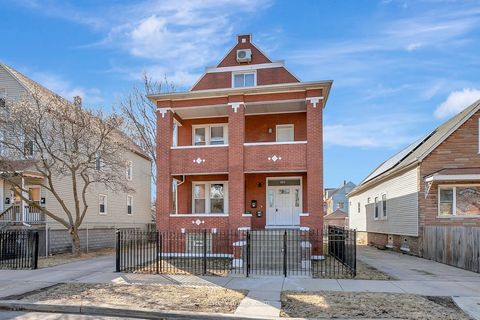 8518 S Marquette Avenue Chicago IL 60617