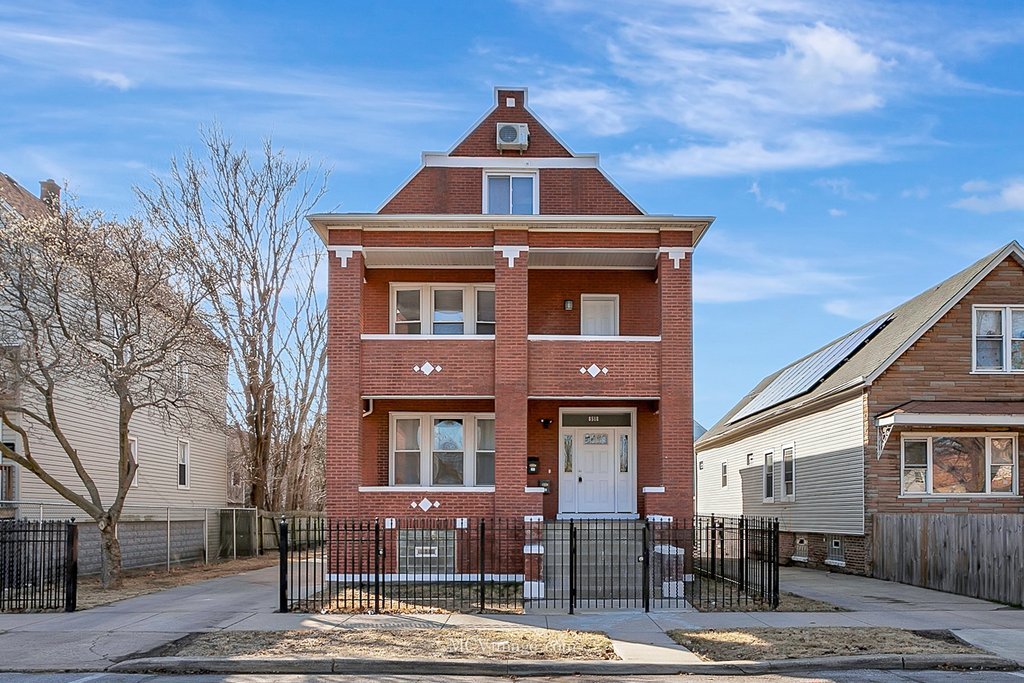 8518 S Marquette Avenue