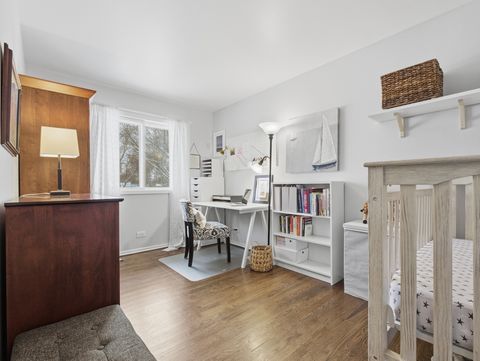 Tiny photo for 300 Duane Street #3, Glen Ellyn, IL 60137 (MLS # 12528109)