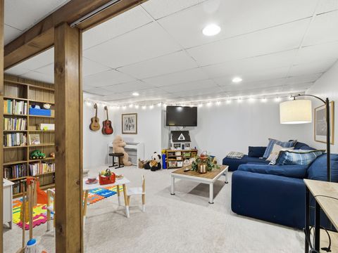 Tiny photo for 300 Duane Street #3, Glen Ellyn, IL 60137 (MLS # 12528109)