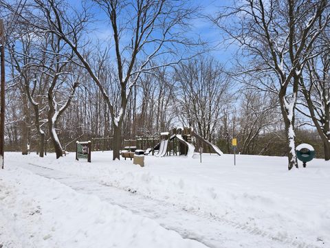 Tiny photo for 300 Duane Street #3, Glen Ellyn, IL 60137 (MLS # 12528109)