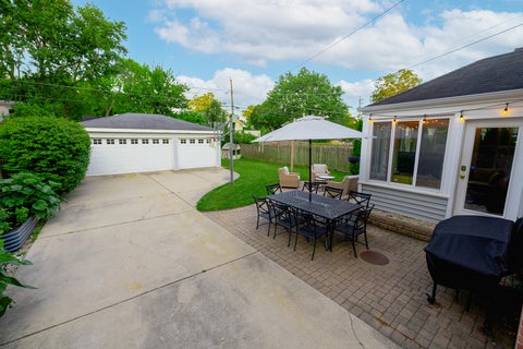 Tiny photo for 543 S Dunton Avenue, Arlington Heights, IL 60005 (MLS # 12775555)