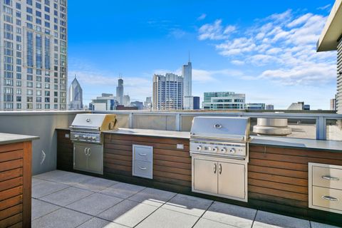 Tiny photo for 600 N Lake Shore Drive #1105, Chicago, IL 60611 (MLS # 12493229)