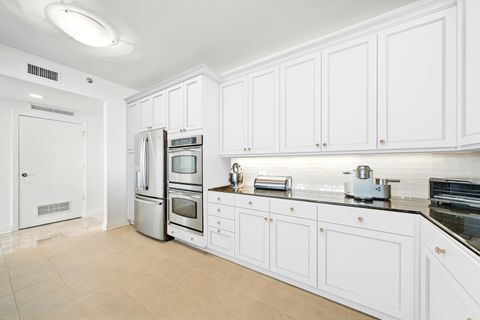 Tiny photo for 600 N Lake Shore Drive #1105, Chicago, IL 60611 (MLS # 12493229)