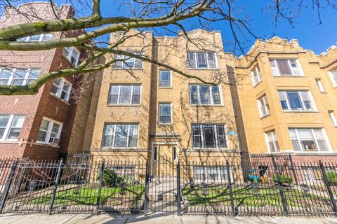 Photo of 4944 N Spaulding Avenue #G, Chicago, IL 60625 (MLS # 12459631)