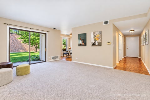 Tiny photo for 2212 Country Club Drive #4, Woodridge, IL 60517 (MLS # 12774935)