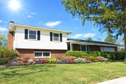 Photo of 2215 5th Avenue, Sterling, IL 61081 (MLS # 12591347)