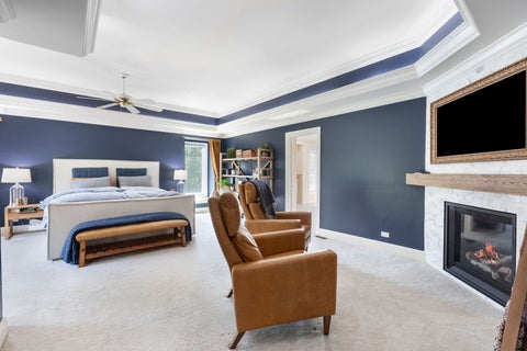 Tiny photo for 320 Camelot Lane, Libertyville, IL 60048 (MLS # 12651274)