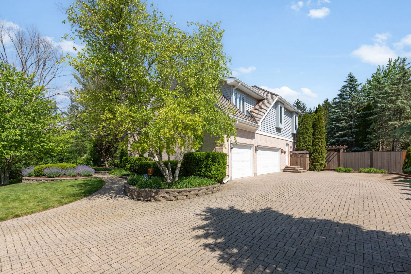 320 Camelot Lane