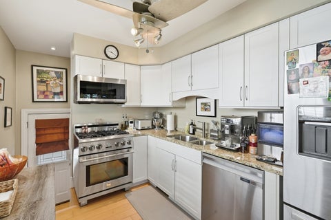 Tiny photo for 139 W 10th Street, Chicago Heights, IL 60411 (MLS # 12751467)
