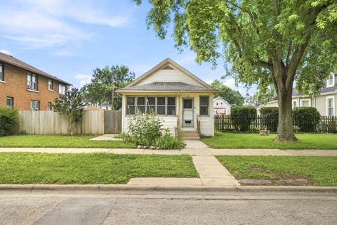 Photo of 706 Campbell Street, Joliet, IL 60435 (MLS # 12708300)