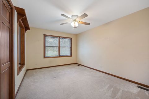 Tiny photo for 727 OLD HUNT Road, Fox River Grove, IL 60021 (MLS # 12544905)