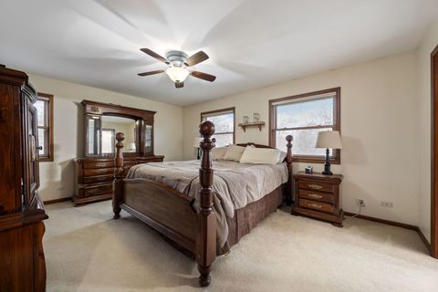 Tiny photo for 727 OLD HUNT Road, Fox River Grove, IL 60021 (MLS # 12544905)