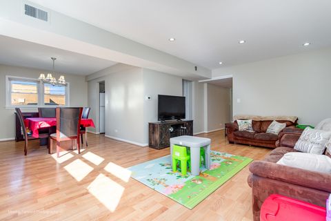 Tiny photo for 5214 Galitz Street #103, Skokie, IL 60077 (MLS # 12589180)