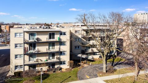 Photo of 5214 Galitz Street #103, Skokie, IL 60077 (MLS # 12589180)