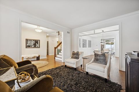 Tiny photo for 5605 S Quincy Street, Hinsdale, IL 60521 (MLS # 12545301)