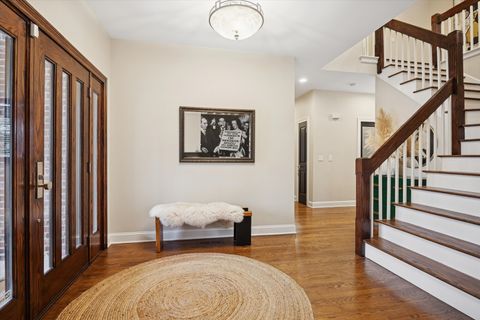 Tiny photo for 5605 S Quincy Street, Hinsdale, IL 60521 (MLS # 12545301)