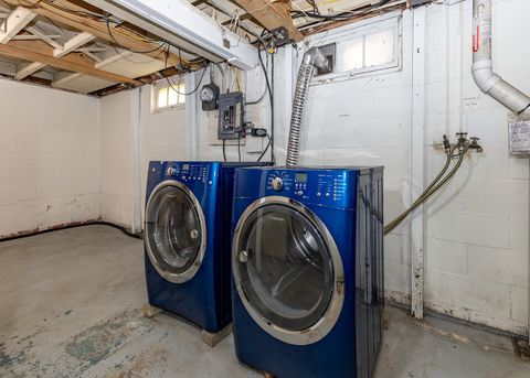 Tiny photo for 1517 W 38th Street, Davenport, IA 52806 (MLS # 12570971)