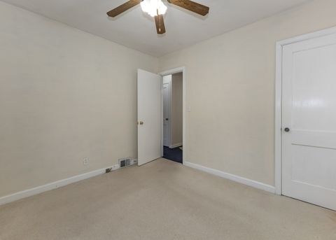 Tiny photo for 1517 W 38th Street, Davenport, IA 52806 (MLS # 12570971)