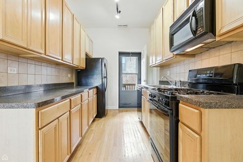 Tiny photo for 1127 E 61st Street #3, Chicago, IL 60637 (MLS # 12466358)