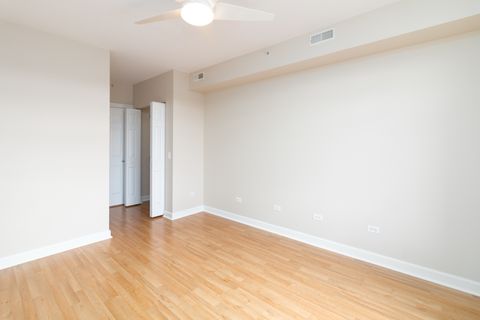 Tiny photo for 8440 Callie Avenue #C405, Morton Grove, IL 60053 (MLS # 12540322)