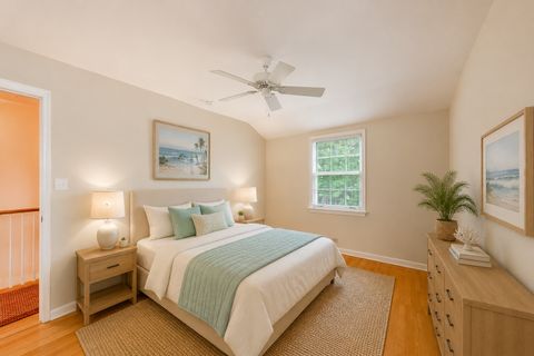 Tiny photo for 2241 Greenwood Avenue, Wilmette, IL 60091 (MLS # 12685369)