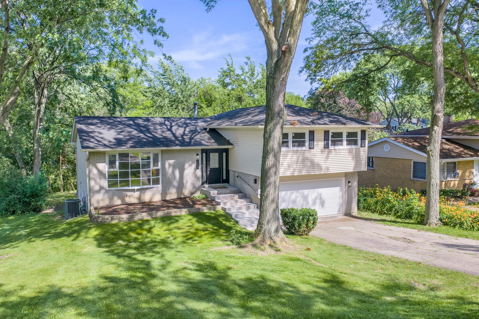 123 Kainer Avenue