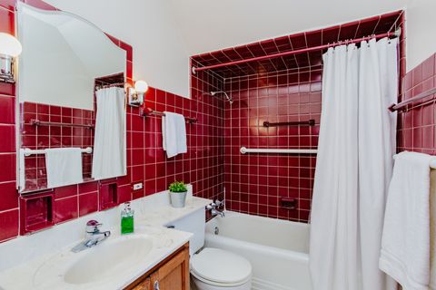 Tiny photo for 6176 N Nassau Avenue, Chicago, IL 60631 (MLS # 12609598)