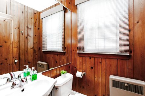 Tiny photo for 6176 N Nassau Avenue, Chicago, IL 60631 (MLS # 12609598)