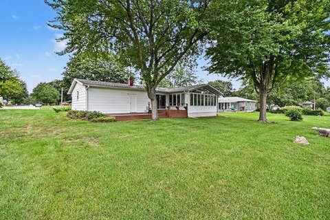 Tiny photo for 524 Parkside Drive, Sycamore, IL 60178 (MLS # 12735104)