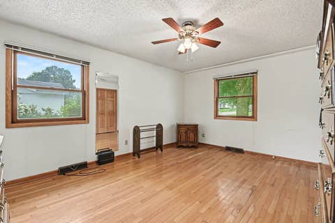 Tiny photo for 524 Parkside Drive, Sycamore, IL 60178 (MLS # 12735104)