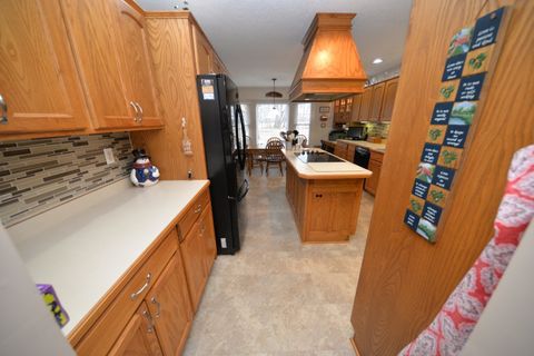 Tiny photo for 14687 N Lost Lake Lane, Mt Vernon, IL 62864 (MLS # 12581053)